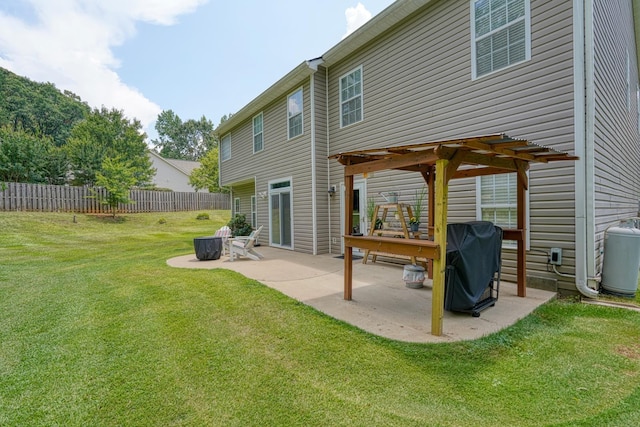 316 Crestview Ln, Spartanburg, SC 29301 - back of property featuring a patio area and a pergola