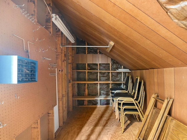 135 N Fairview Ave, Spartanburg, SC 29302 - view of unfinished attic
