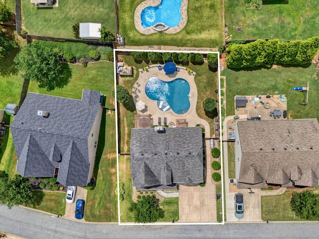 332 Heritage Point Dr, Simpsonville, SC 29681 - aerial view of a pool area