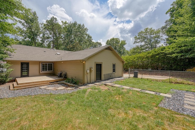 236 Heathwood Dr, Spartanburg, SC 29307 - rear view of house featuring a deck