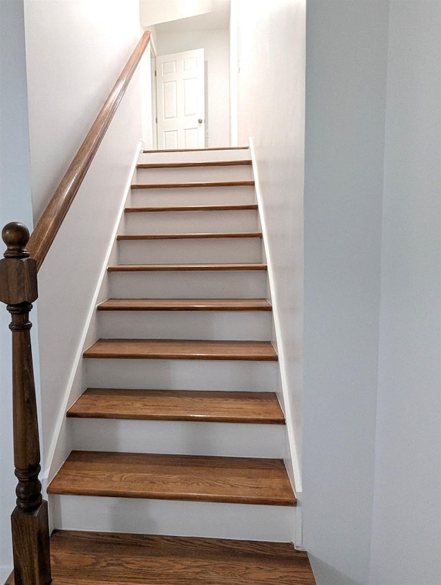 2115 Oakhurst Cir, Spartanburg, SC 29302 - stairs featuring wood finished floors