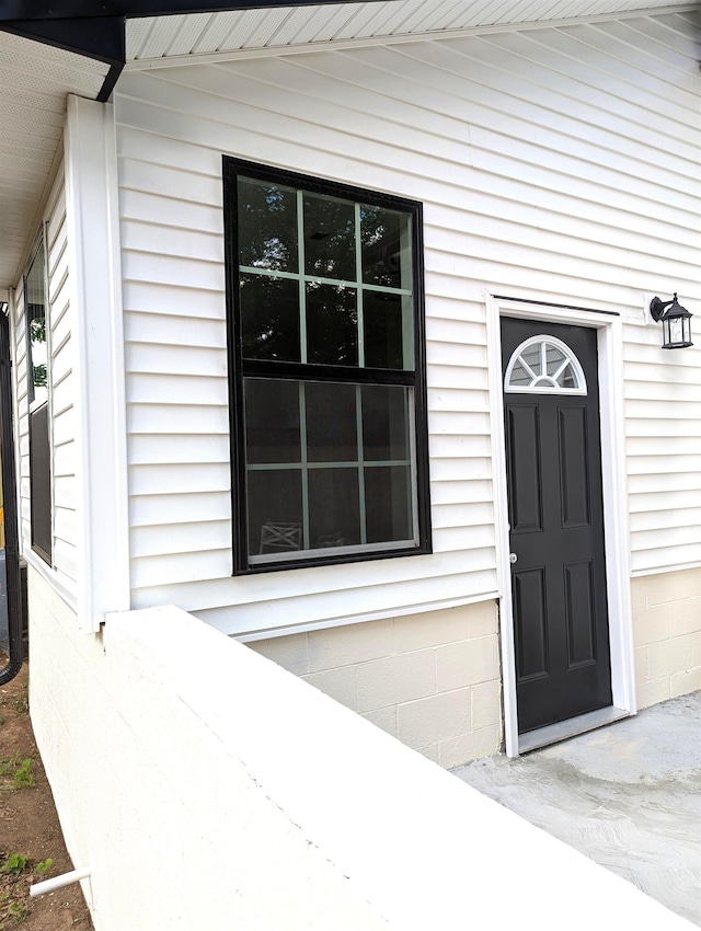 2115 Oakhurst Cir, Spartanburg, SC 29302 - doorway to property