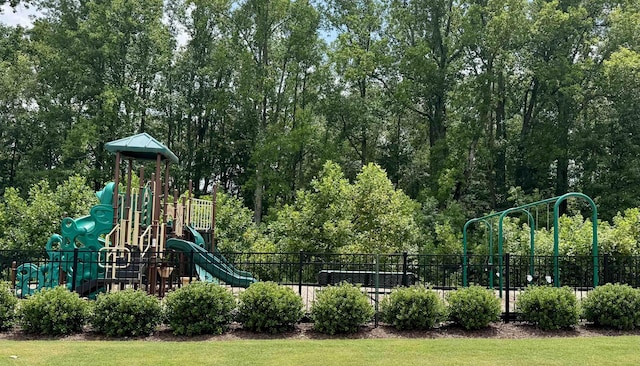 171 Ralston Rd, Greer, SC 29351 - view of community jungle gym