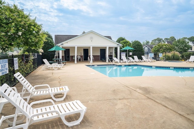 363 Robin Helton Dr, Boiling Springs, SC 29316 - community pool with a patio area
