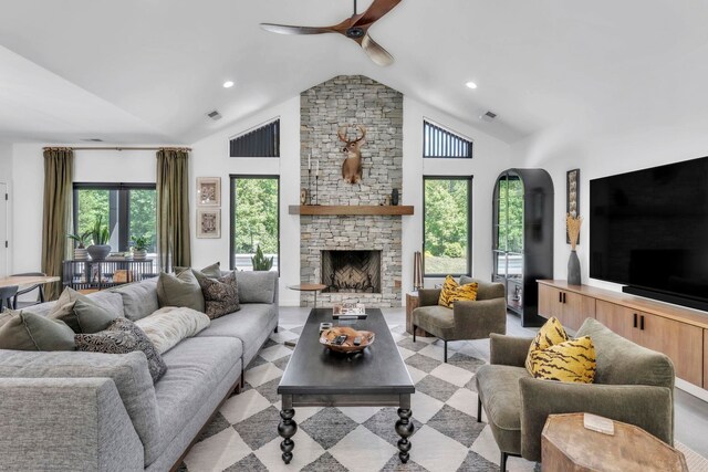 2102 Stewart Dairy Dr, Fountain Inn, SC 29644 - photo 8