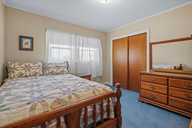2160 Compton Bridge Rd, Inman, SC 29349 - carpeted bedroom featuring a closet and ornamental molding