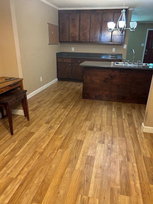 203 Carlton Dr, Spartanburg, SC 29302 - photo 5