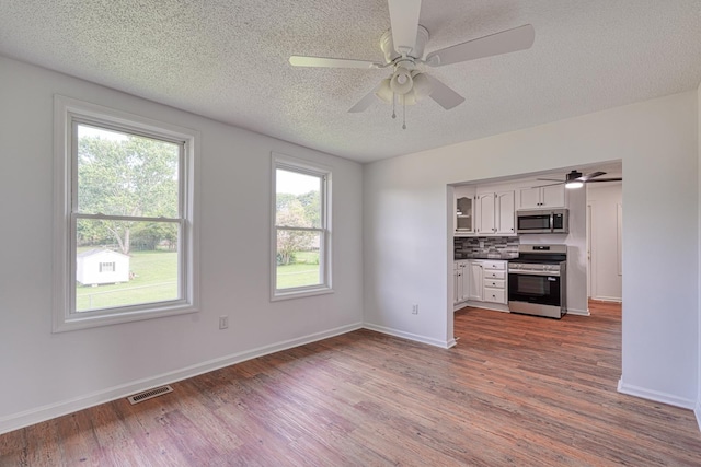 121 Beth St, Greer, SC 29651 - photo 11