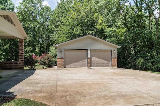 118 Cheek Rd, Spartanburg, SC 29303 - photo 3