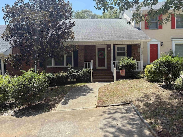 305 Sunridge Dr, Spartanburg, SC 29302 - photo 1