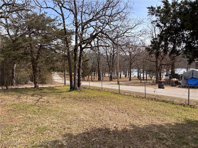 view of yard featuring fence