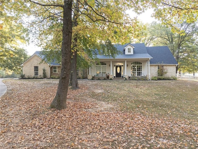 view of front of house with a porch