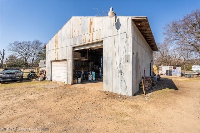 view of detached garage