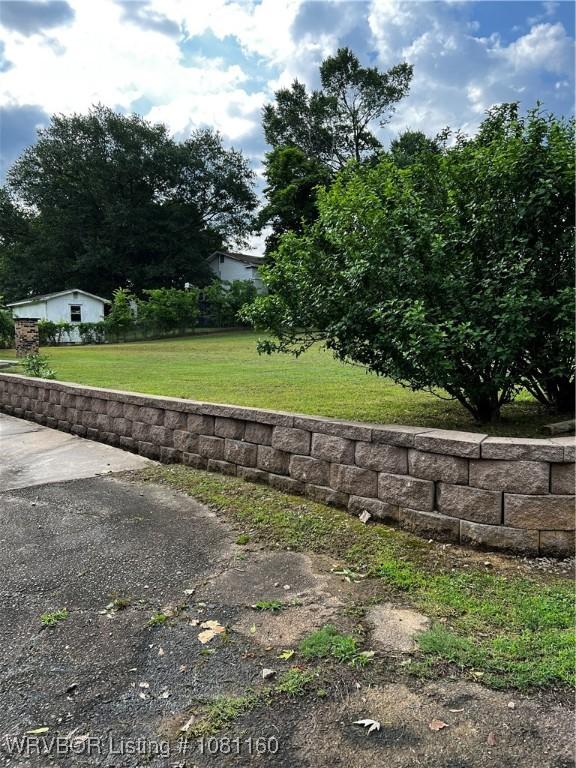 105 7th St, Paris, AR 72855 - view of grassy yard