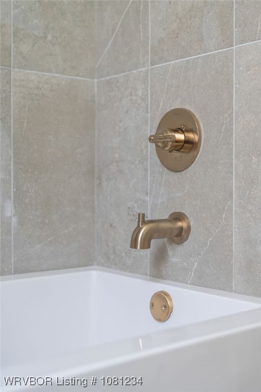 6923 Stonebrook Dr, Fort Smith, AR 72916 - bathroom view of a sink