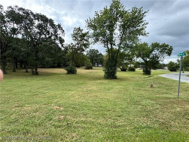 Listing photo 2 for 000 Country Club Rd, Poteau OK 74953