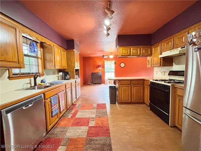 710 E 4th St, Hartford, AR 72938 - photo 18