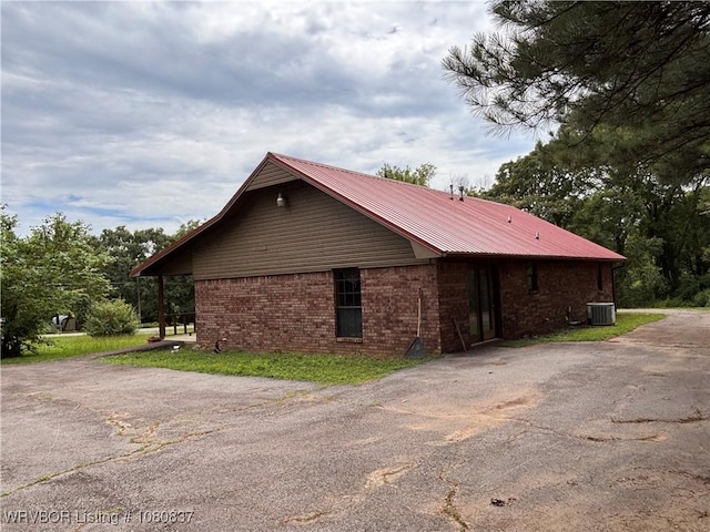 710 E 4th St, Hartford, AR 72938 - photo 42