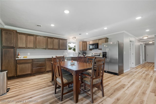 306 Dillon Cir, Pocola, OK 74902 - dining room featuring ornamental molding, light wood finished floors, recessed lighting, and baseboards