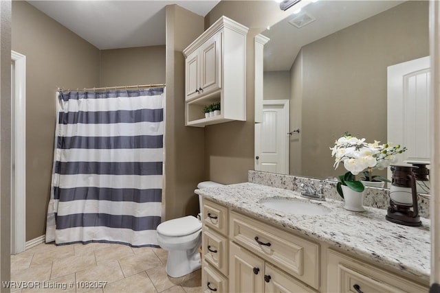 4504 Ridge Rd, Alma, AR 72921 - full bathroom featuring vanity, tile patterned flooring, and curtained shower