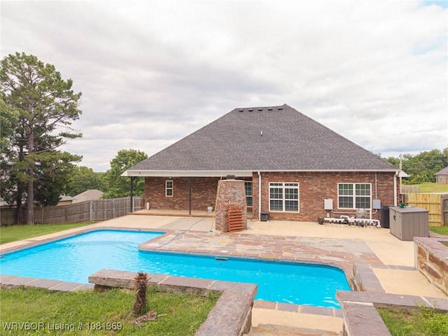 937 Forrest Park Way, Greenwood, AR 72936 - view of swimming pool featuring a patio area and a fenced backyard