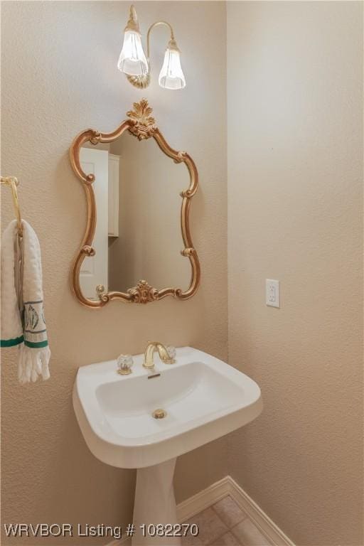 2112 Rannoch Trce, Fort Smith, AR 72908 - bathroom featuring a sink