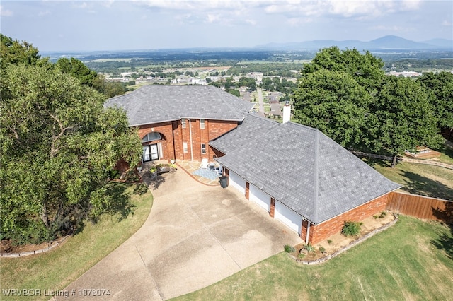 bird's eye view with a mountain view