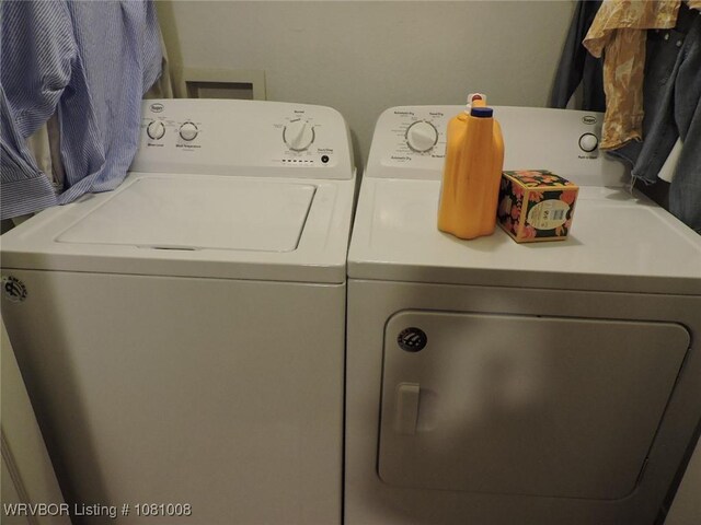 2016-2018 S V St, Fort Smith, AR 72901 - washroom with washing machine and dryer