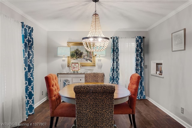 dining space with a notable chandelier, ornamental molding, and dark wood-type flooring