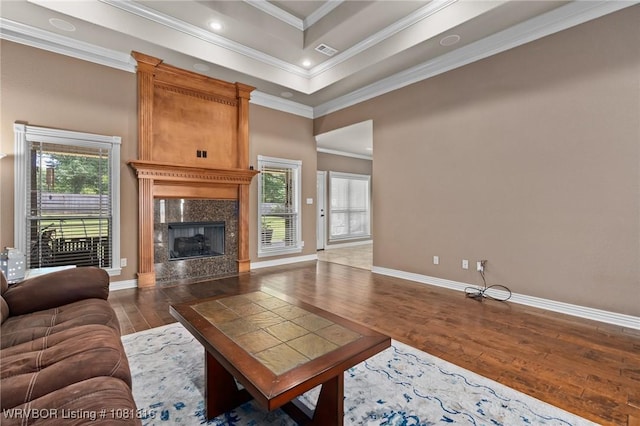 12905 Limestone Dr, Fort Smith, AR 72916 - living area with hardwood / wood-style floors, healthy amount of natural light, a premium fireplace, ornamental molding, and recessed lighting