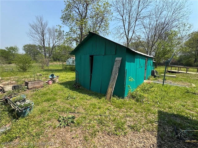 739 Pine St, Waldron, AR 72958 - view of outbuilding featuring an outbuilding