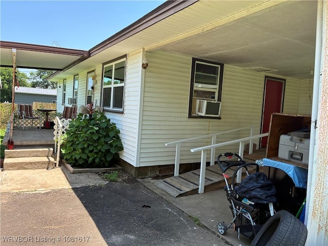 809 Owens St, Ozark, AR 72949 - view of side of home