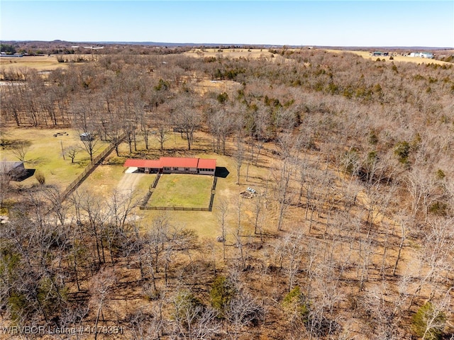 birds eye view of property featuring a rural view