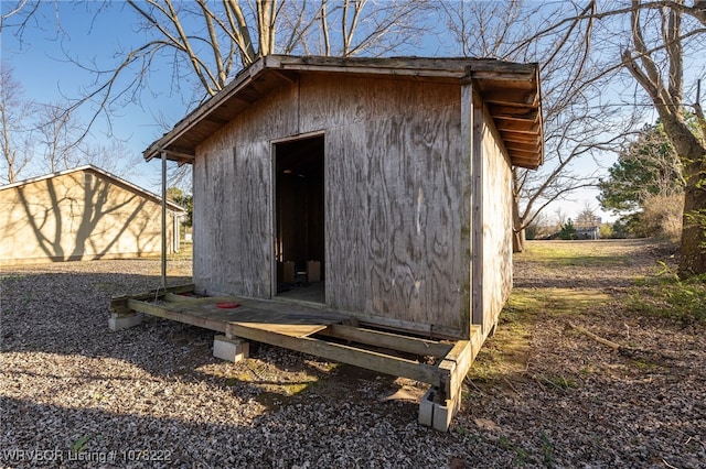 view of outdoor structure