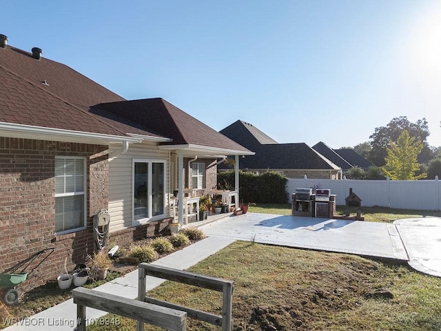 6408 Southfield Dr, Fort Smith, AR 72916 - view of yard with fence and a patio