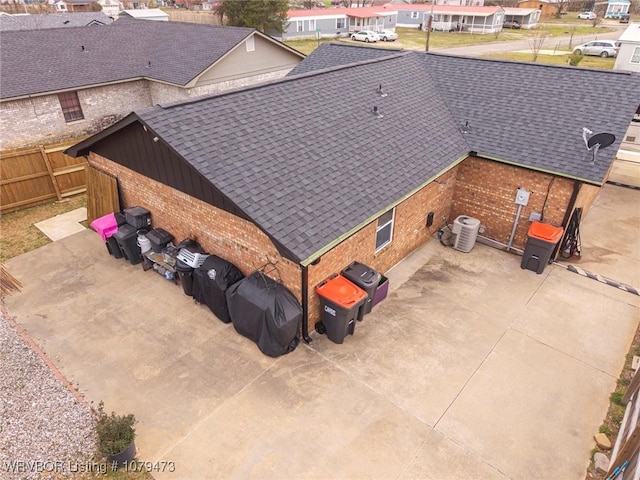 bird's eye view featuring a residential view