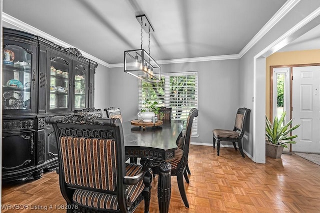1804 Weeks Ln, Fort Smith, AR 72903 - dining area featuring crown molding and a chandelier