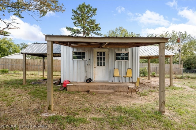 view of outbuilding