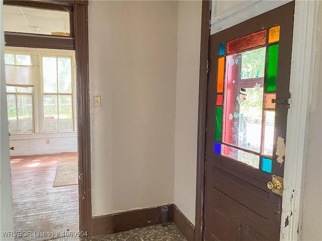 300 17th St, Fort Smith, AR 72901 - entryway featuring plenty of natural light and baseboards