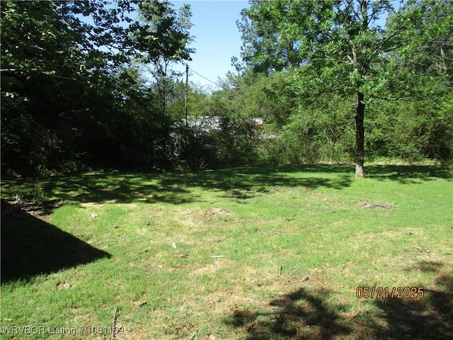 1501 18th St, Ozark, AR 72949 - view of green lawn