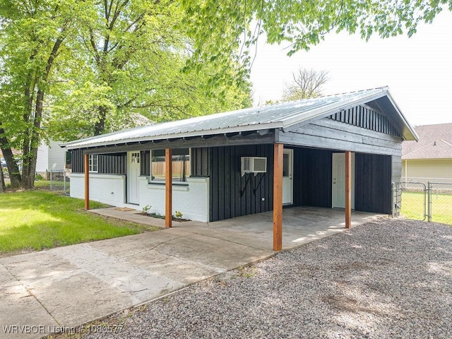 301 Choctaw St, Hackett, AR 72937 - view of horse barn featuring a wall mounted air conditioner