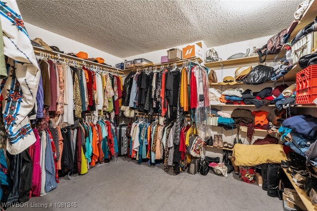 461510 E 1130th Rd, Sallisaw, OK 74955 - view of walk in closet