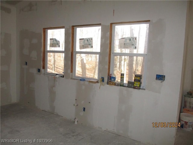 view of unfurnished room