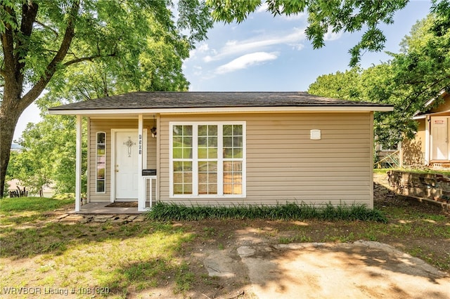 1501 S R St, Fort Smith, AR 72901 - single story home featuring an outbuilding