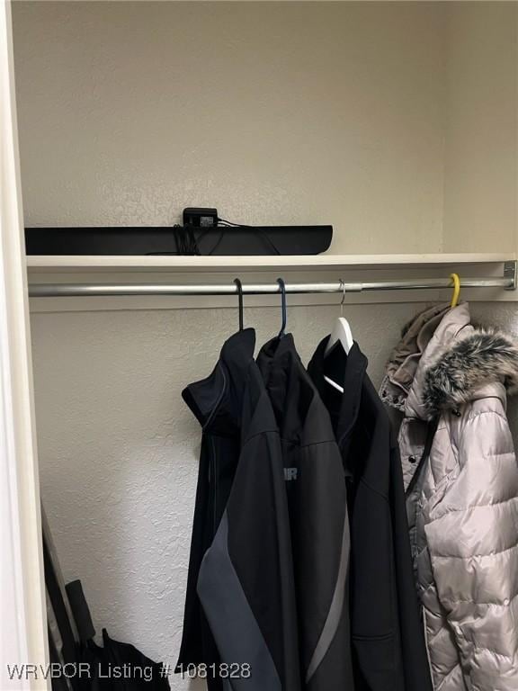 1610 Tiger Lily Ct, Greenwood, AR 72936 - view of closet