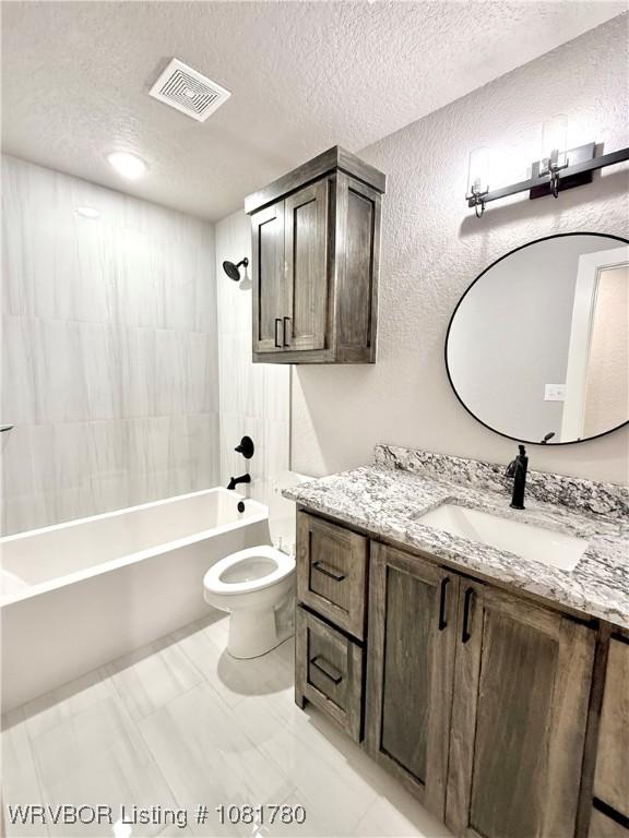 2948 N Hwy 282, Van Buren, AR 72956 - full bath featuring vanity, a textured ceiling, washtub / shower combination, and a textured wall
