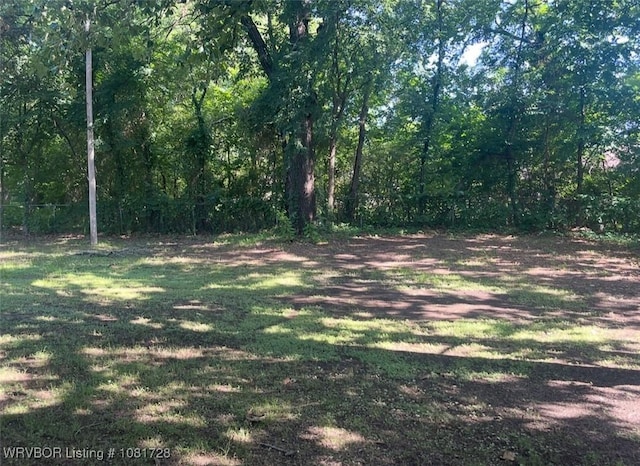 123 Gamma Cir, Roland, OK 74954 - view of yard featuring a forest view
