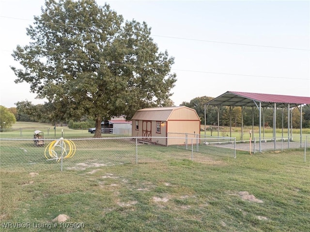 view of yard with a carport