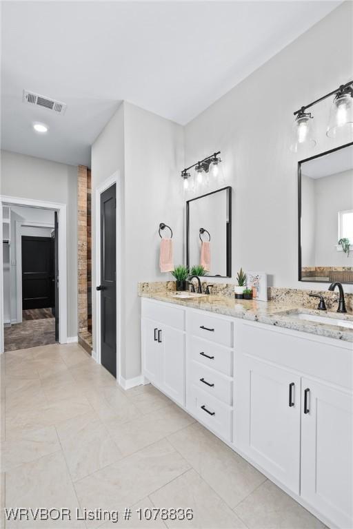 2006 Yellowstone Dr, Barling, AR 72923 - bathroom featuring vanity