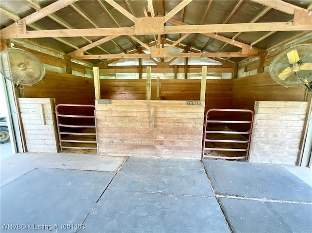 3414 Bugscuffle Rd, Lavaca, AR 72941 - view of horse barn